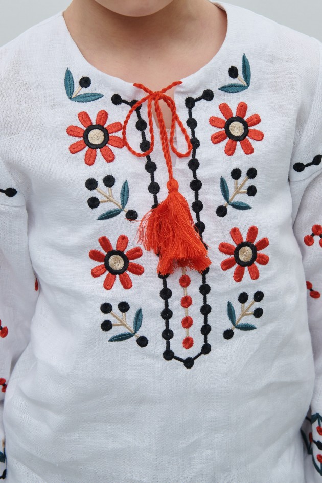 Blouse for a girl The flourishing of Maria Prymachenko work UKR-0241