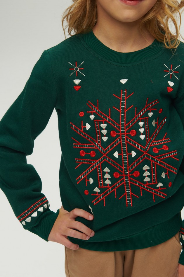 Christmas green sweatshirt for a girl UKRD-6645