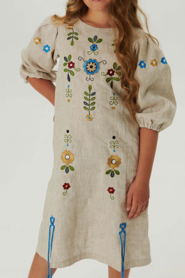 Embroidered dress for a girl Spring 1 UKR-0232