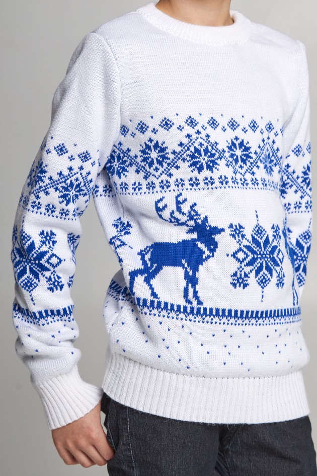 Knitted sweater for a boy snowflakes with deer white