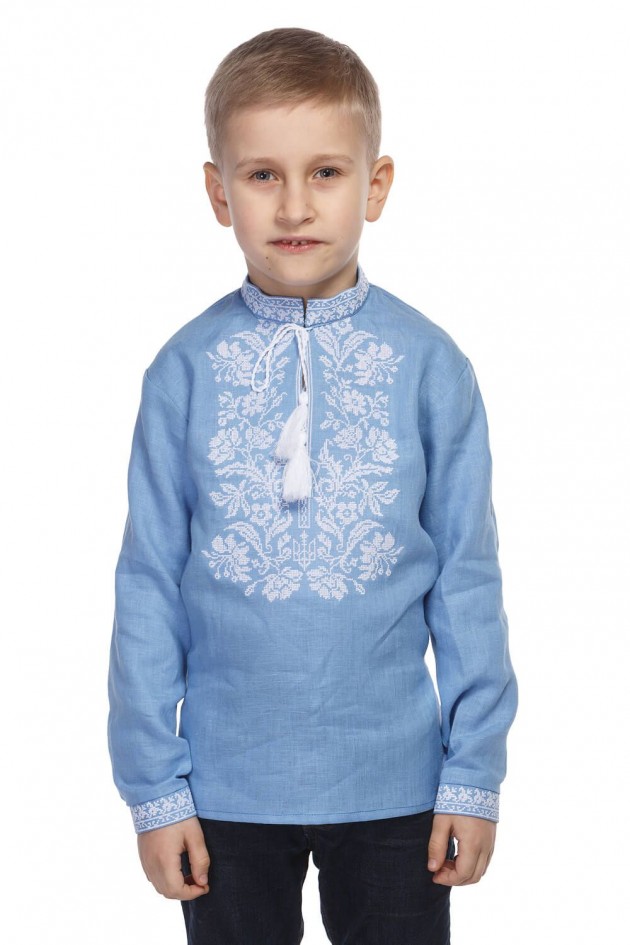 Блакитна сорочка для хлопчика з білою вишивкою