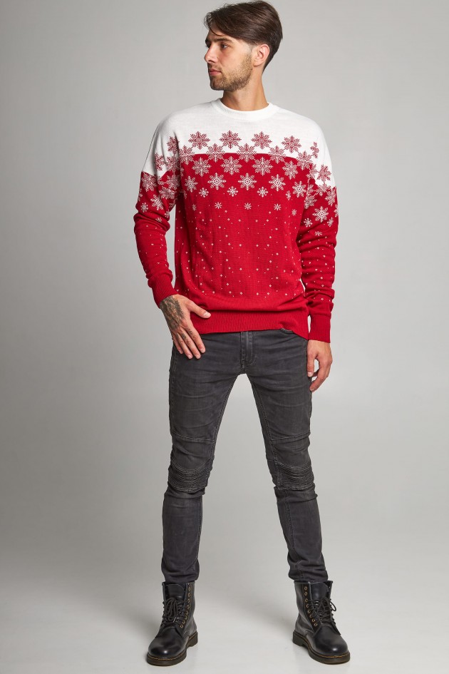 New Year's knitted sweater with stars UKRS-9945