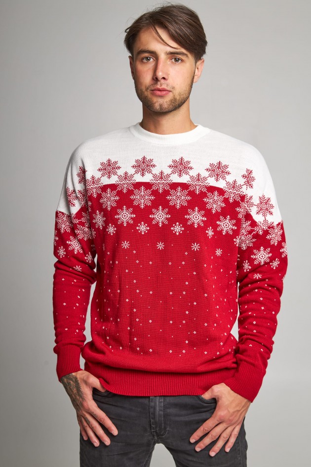 New Year's knitted sweater with stars