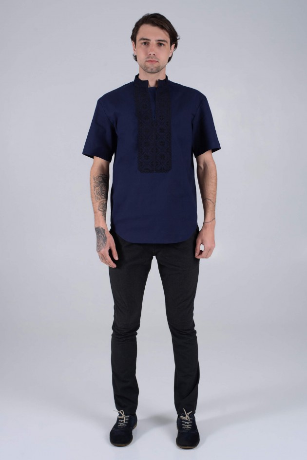 Men's embroidered blue shirt with short sleeve
