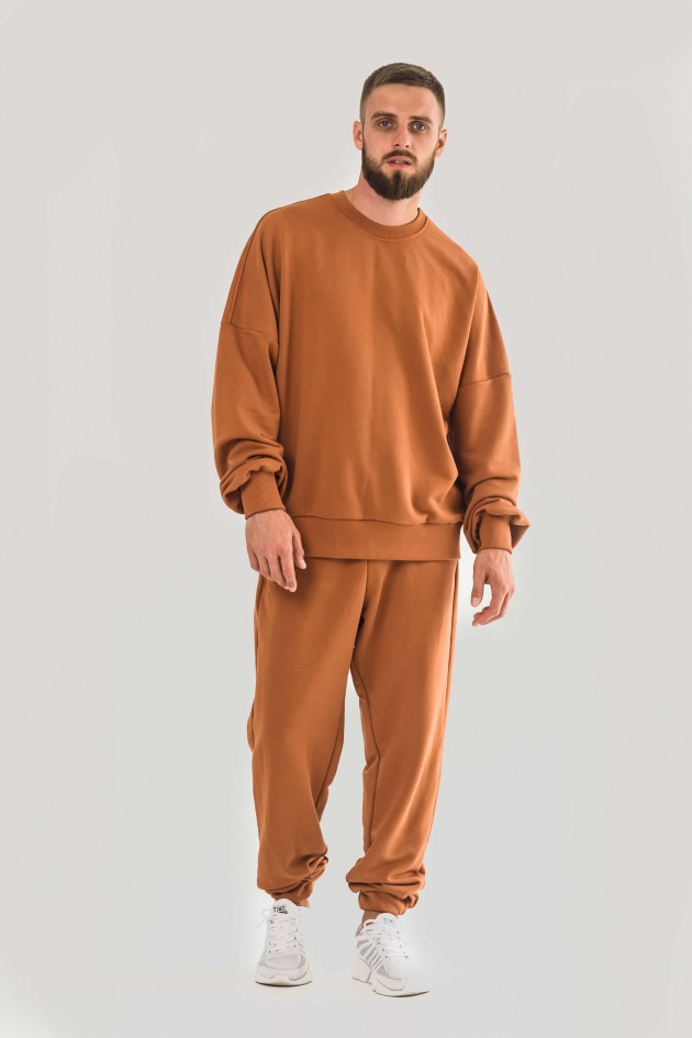 Костюм коричневий