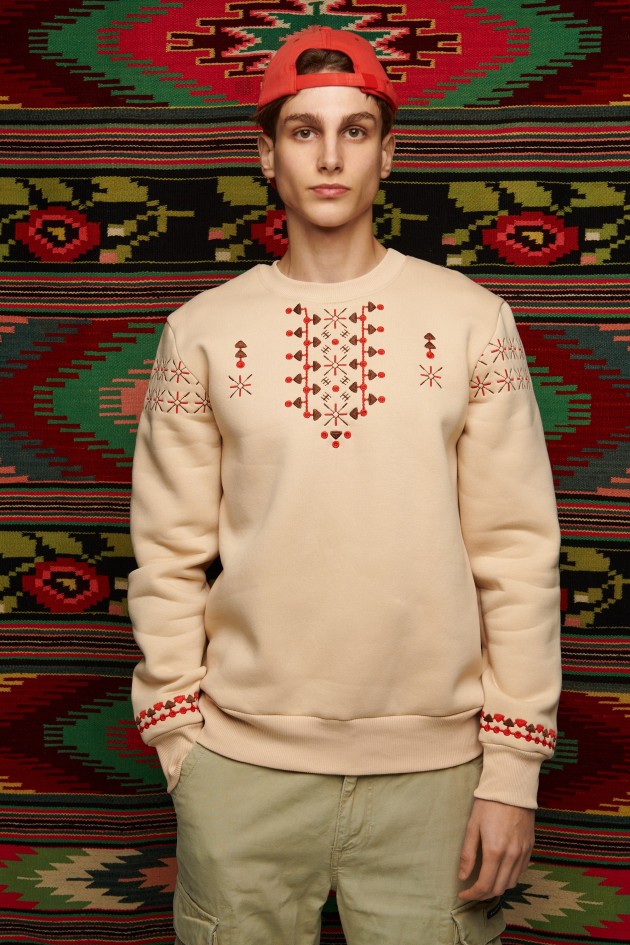 Men's Beige Christmas Sweatshirt UKRS-9969