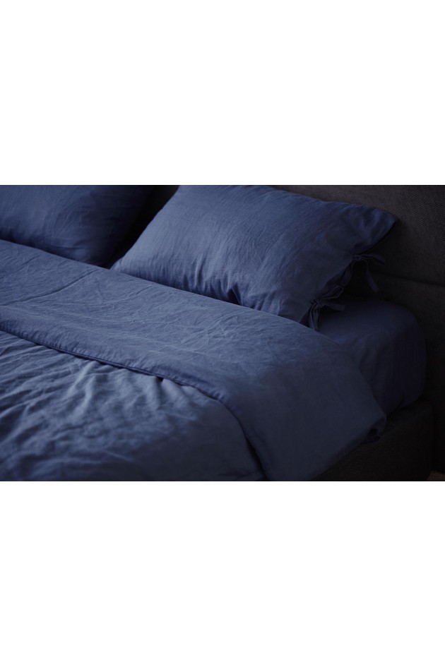 Natural bed of dark blue color POST-10003