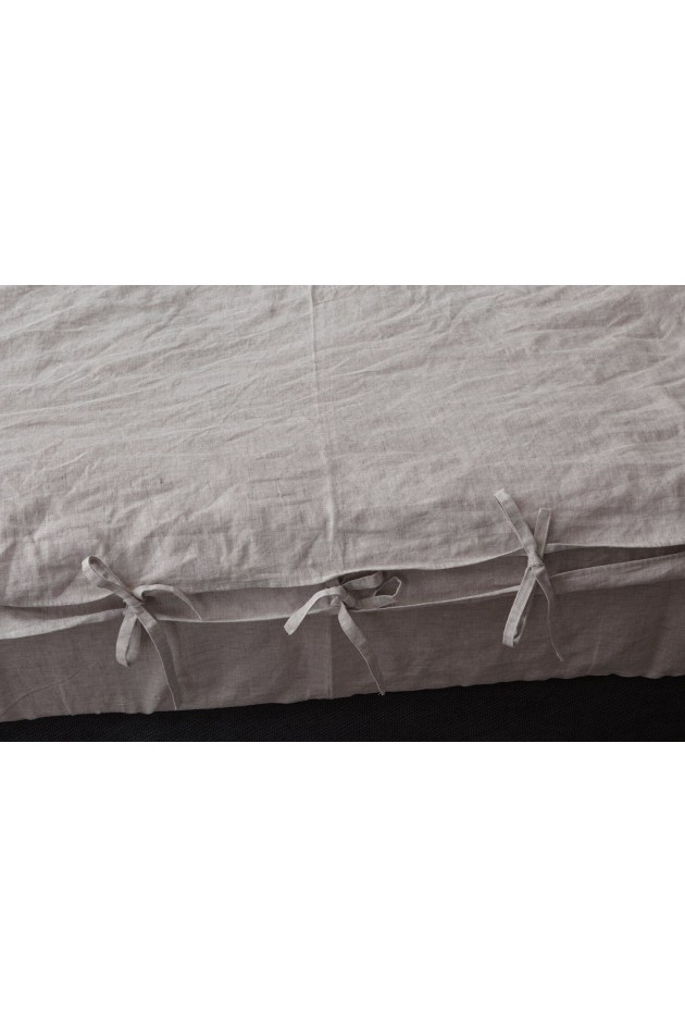 Cream -colored bed POST-10007
