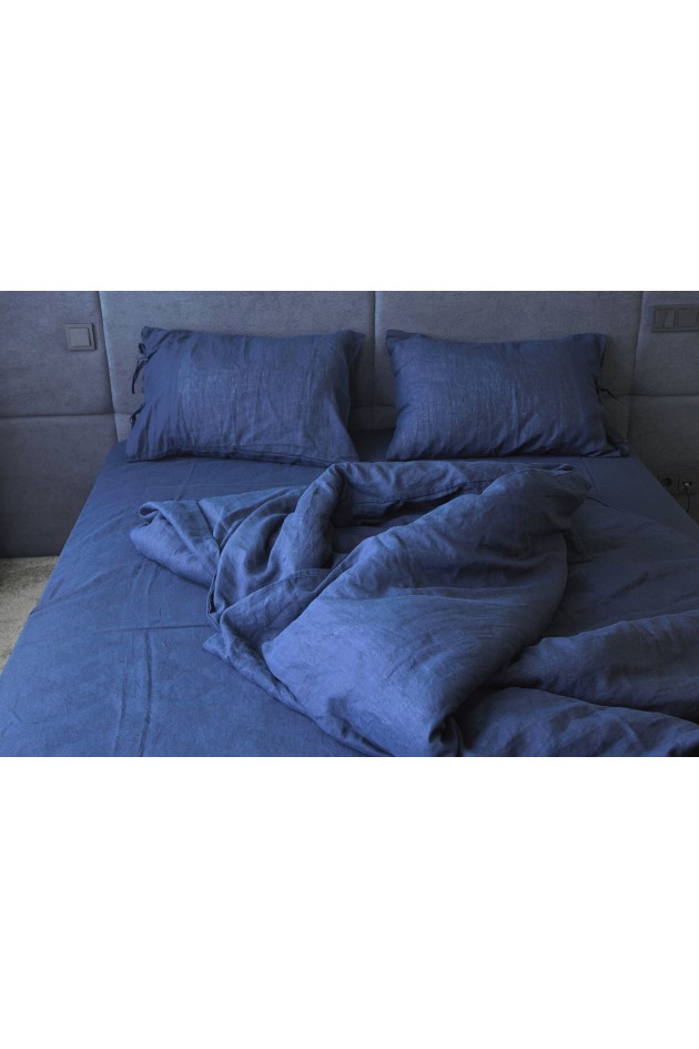 Deep blue linen POST-10011