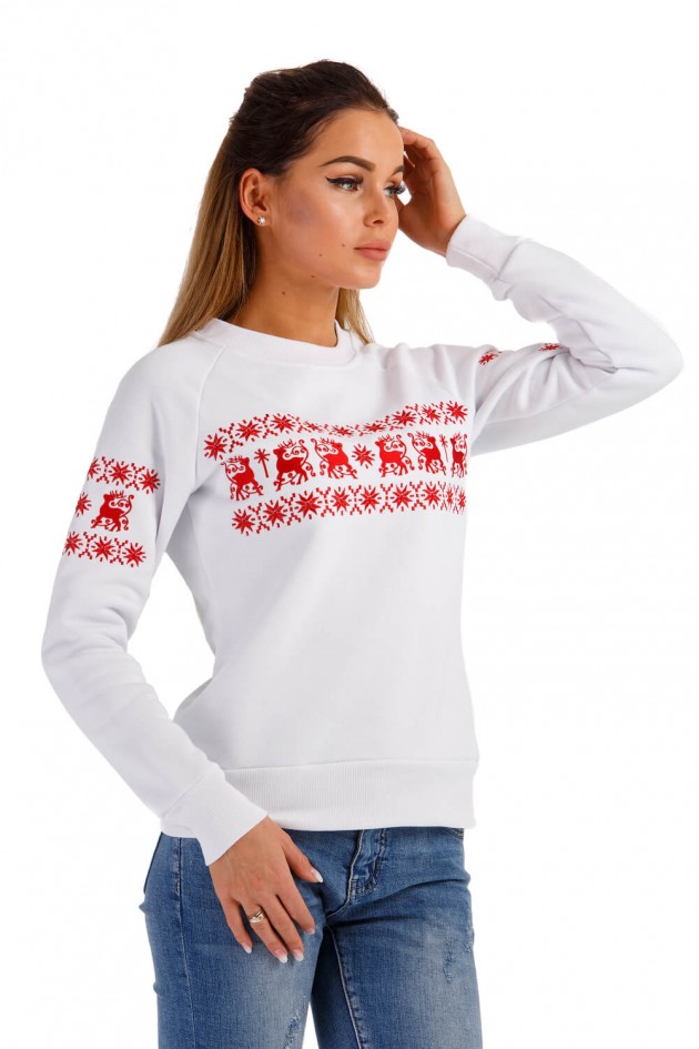 Women's Christmas sweatshirt with deer