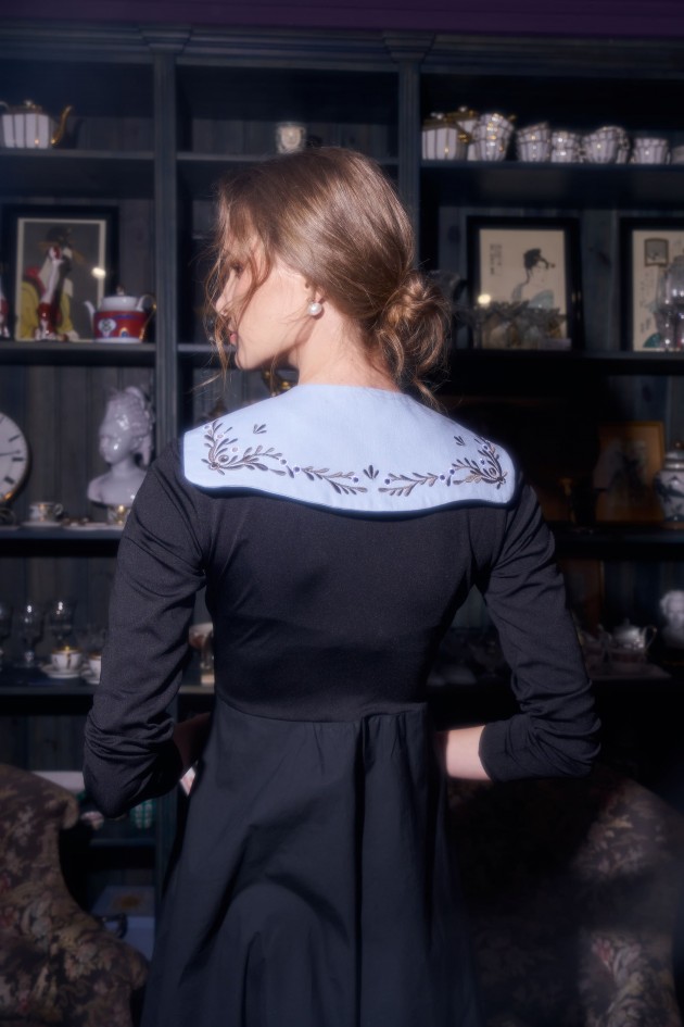 Blue collar with Petrykivka painting "Petra" UKR-5268