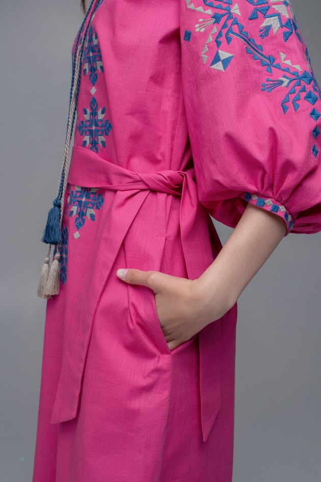Жіноча вишита сукня Pink UKR-4229